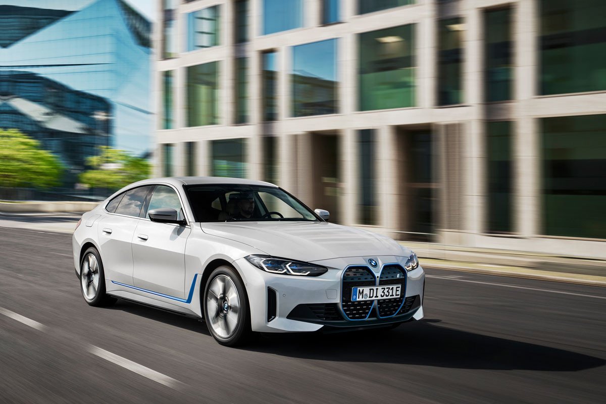 BMW i4