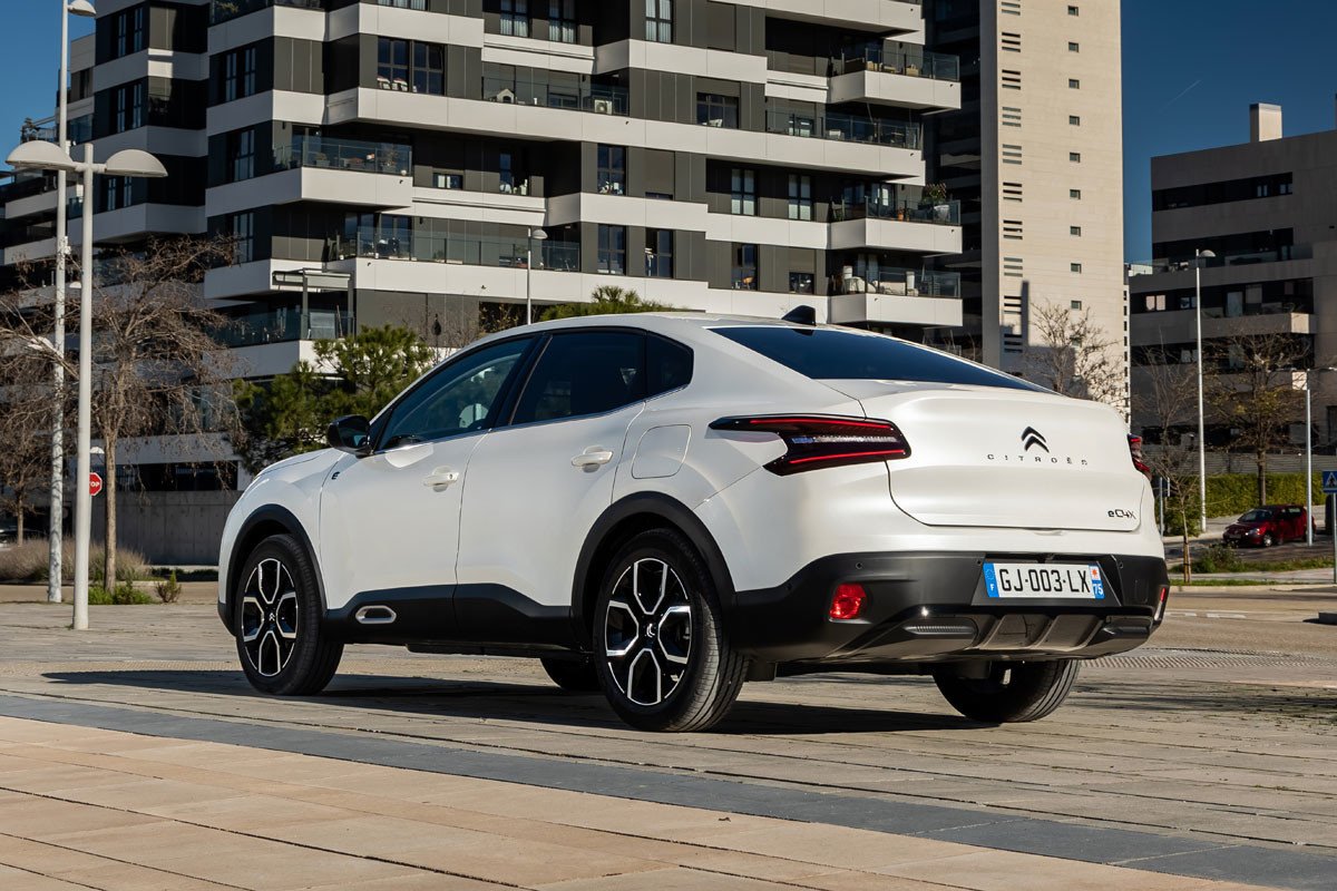 Nuevo motor eléctrico para Citroën ë-C4 y ë-C4 X: más potente y con más autonomía