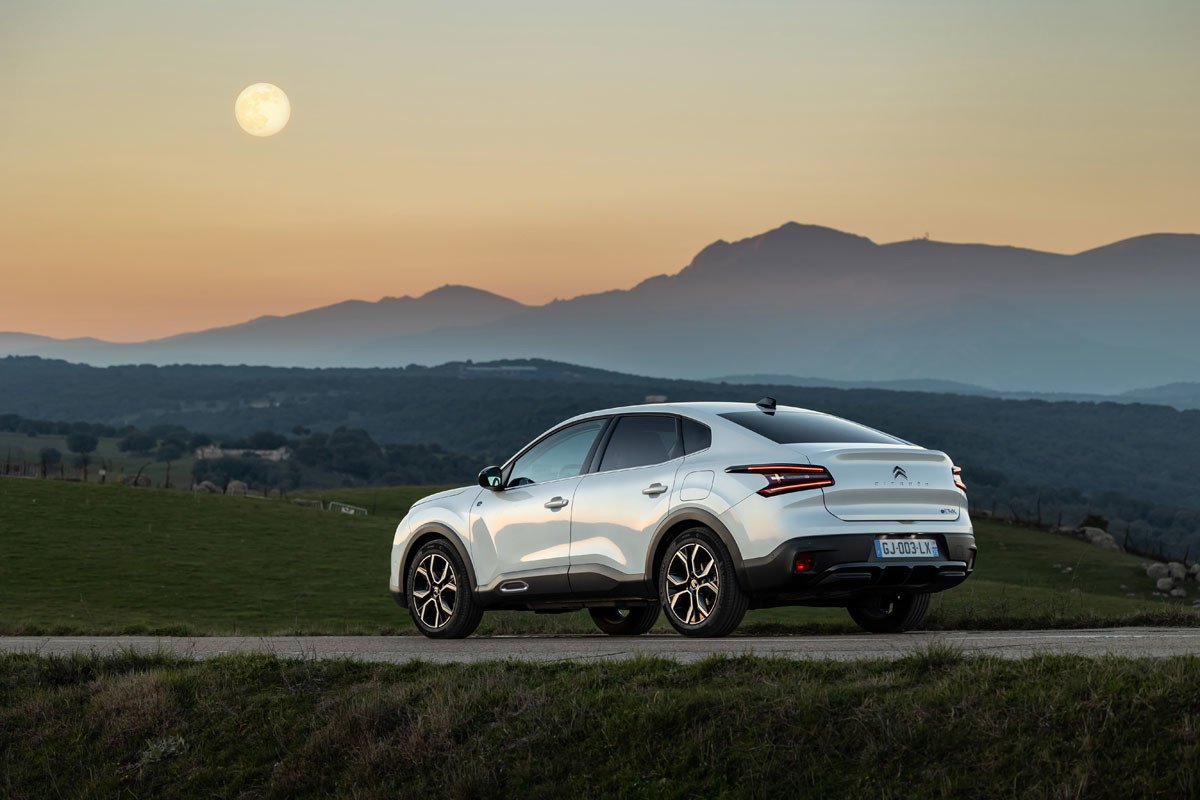 Nuevo motor eléctrico para Citroën ë-C4 y ë-C4 X: más potente y con más autonomía