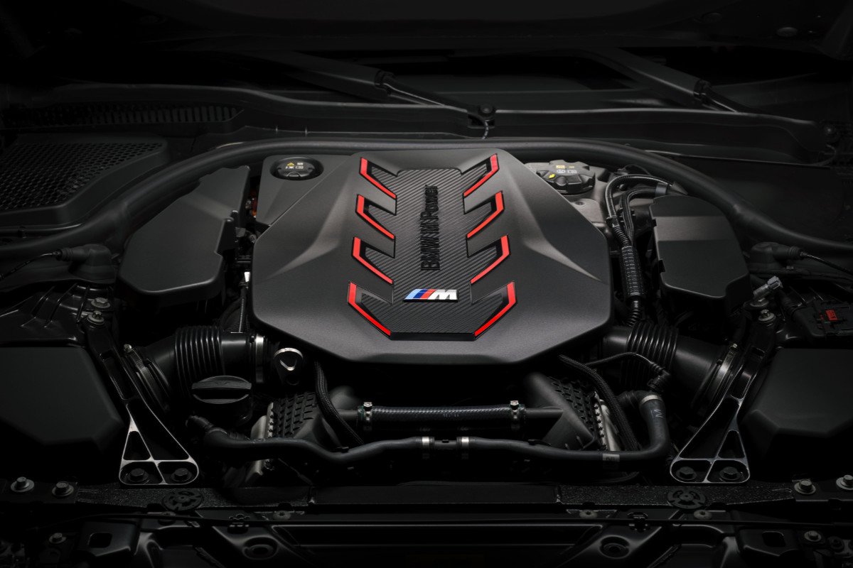 BMW M5 2024