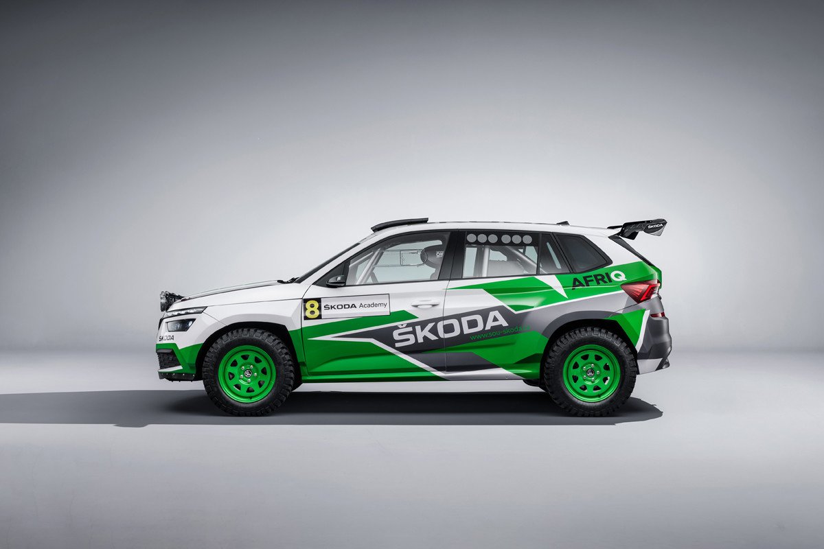 Los estudiantes de Skoda animan a la marca a participar en el Dakar creando el Afriq