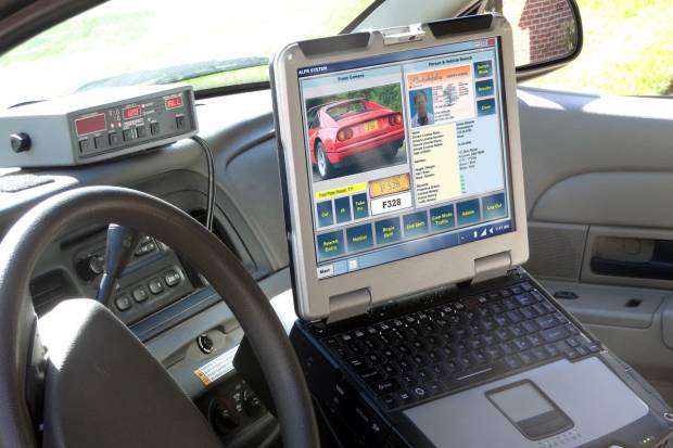 Cómo detectar un coche radar
