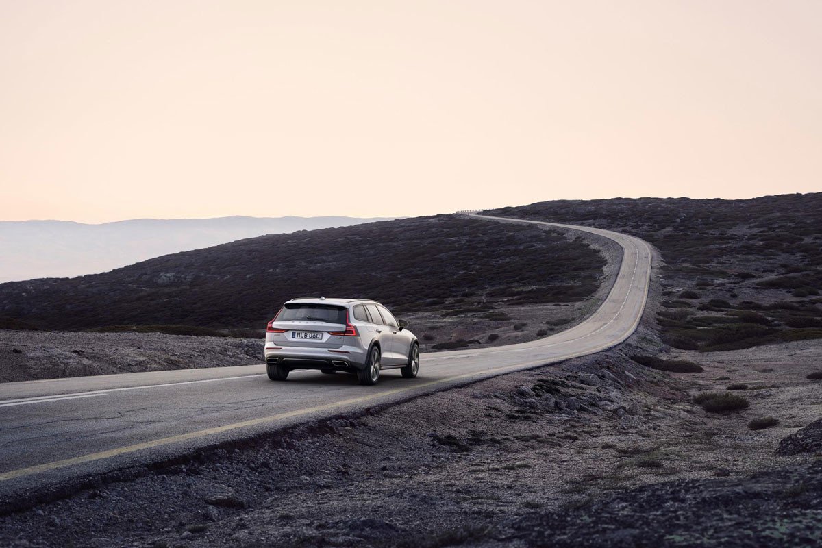 Nuevo Volvo V60 Cross Country: completando la familia 60