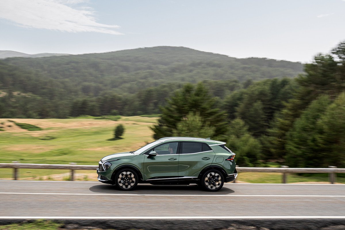 Prueba Kia Sportage PHEV y diésel: analizamos sus últimos motores
