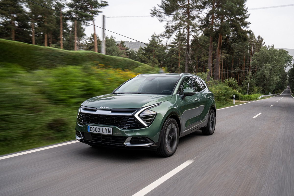 Prueba Kia Sportage PHEV y diésel: analizamos sus últimos motores