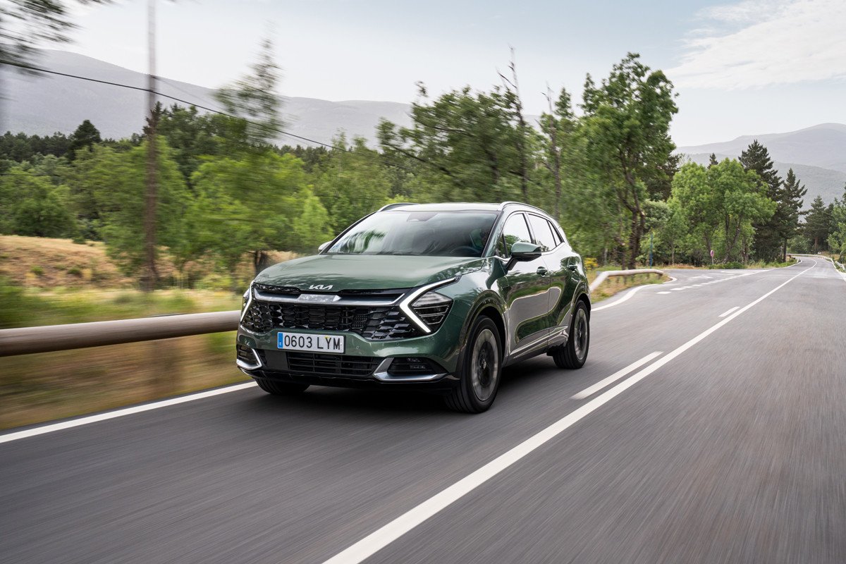 Prueba Kia Sportage PHEV y diésel: analizamos sus últimos motores