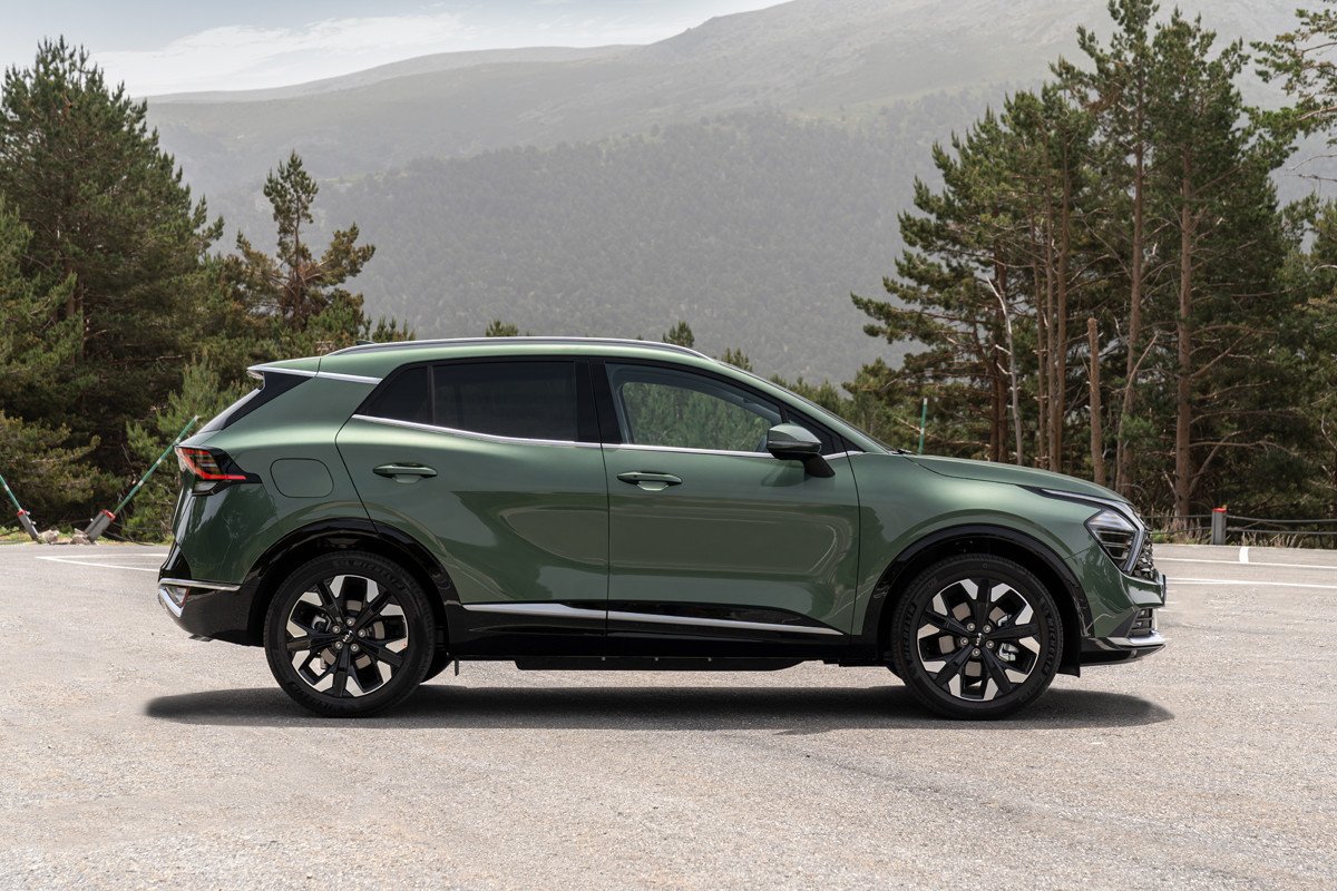 Prueba Kia Sportage PHEV y diésel: analizamos sus últimos motores