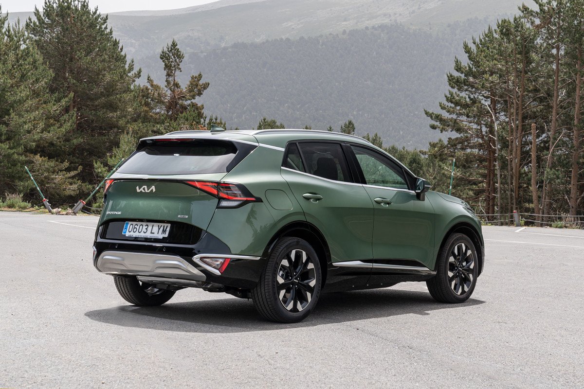 Prueba Kia Sportage PHEV y diésel: analizamos sus últimos motores