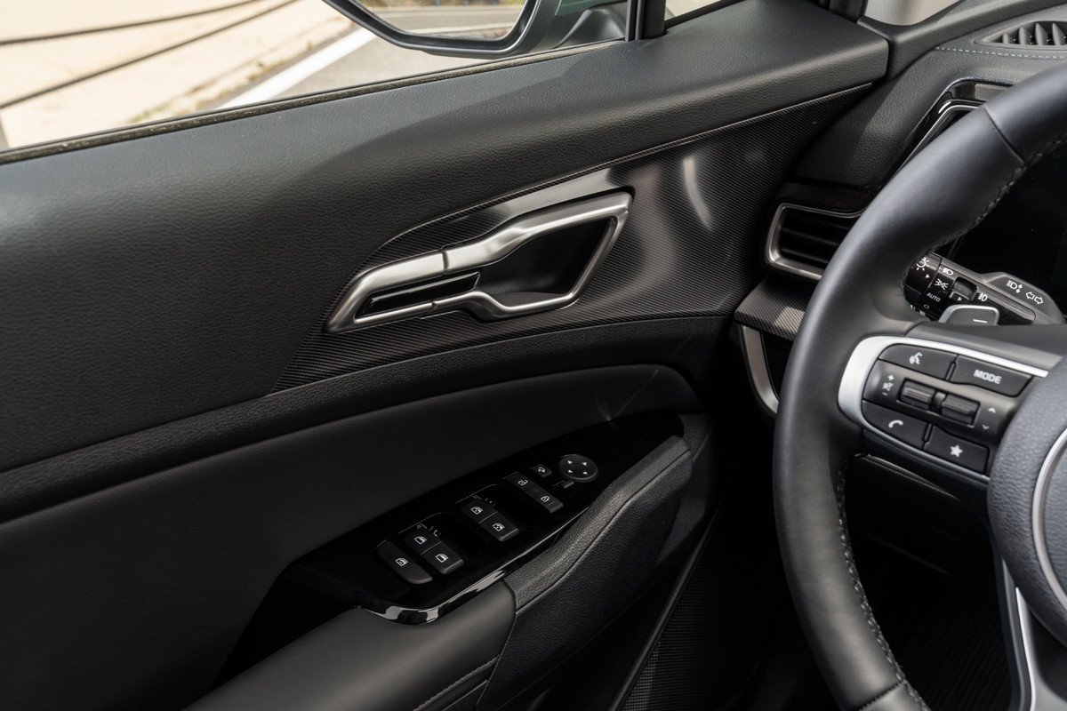 Prueba Kia Sportage PHEV y diésel: analizamos sus últimos motores