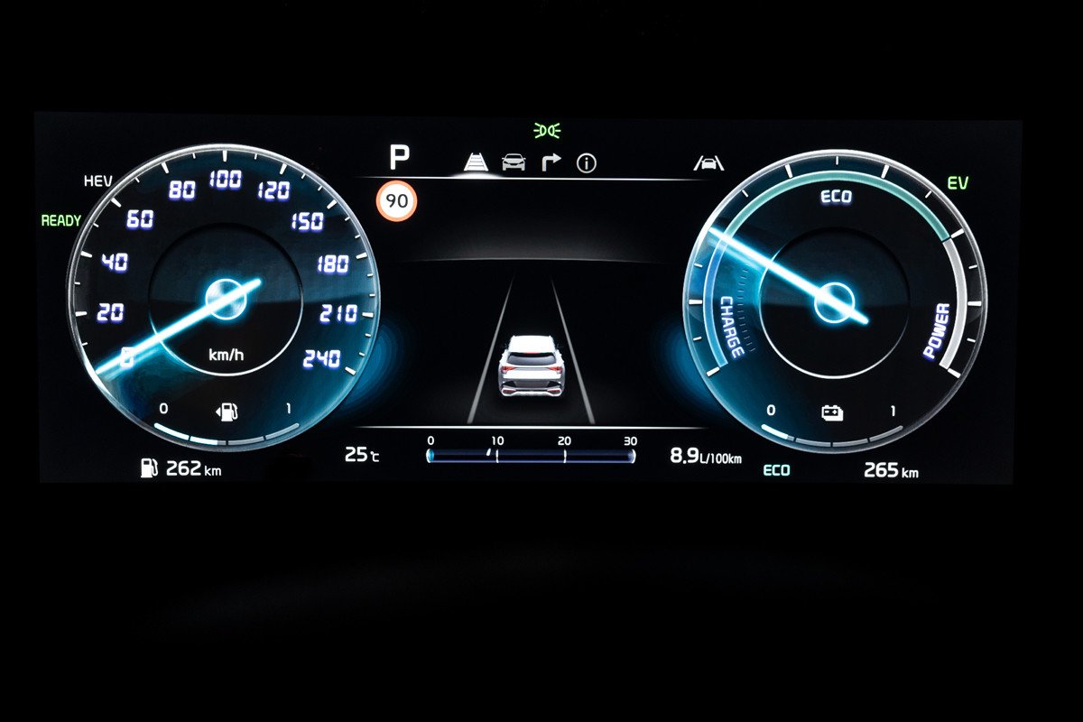 Prueba Kia Sportage PHEV y diésel: analizamos sus últimos motores