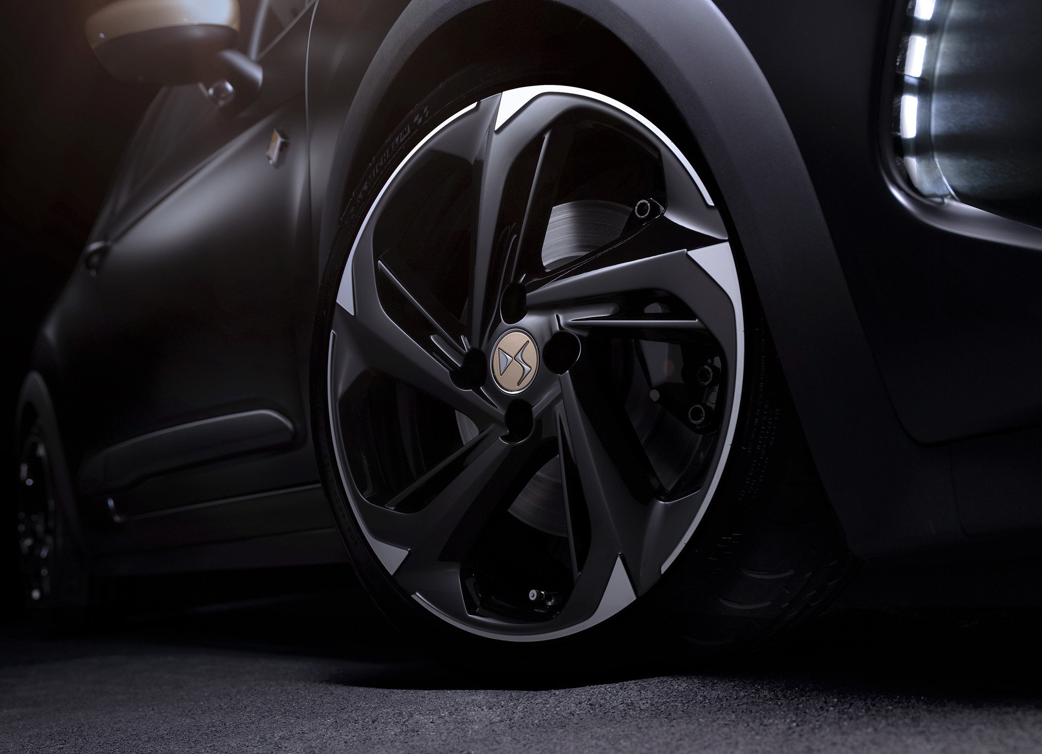 Nuevos DS 3 y DS 3 Cabrio: más conectados y más seguros