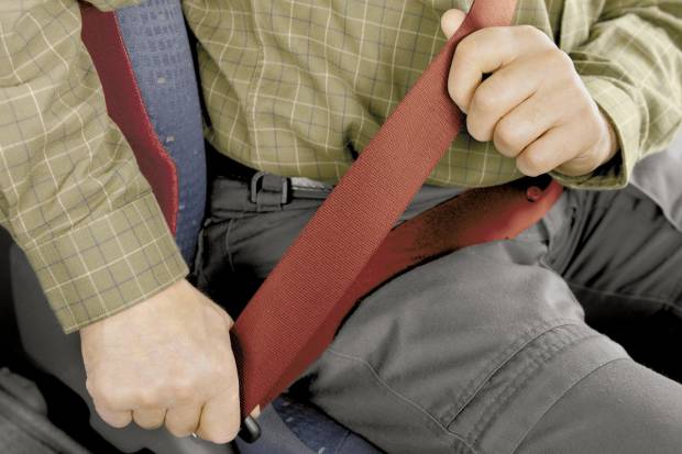 La DGT controlará esta semana el uso del cinturón y los sistemas de retención infantil