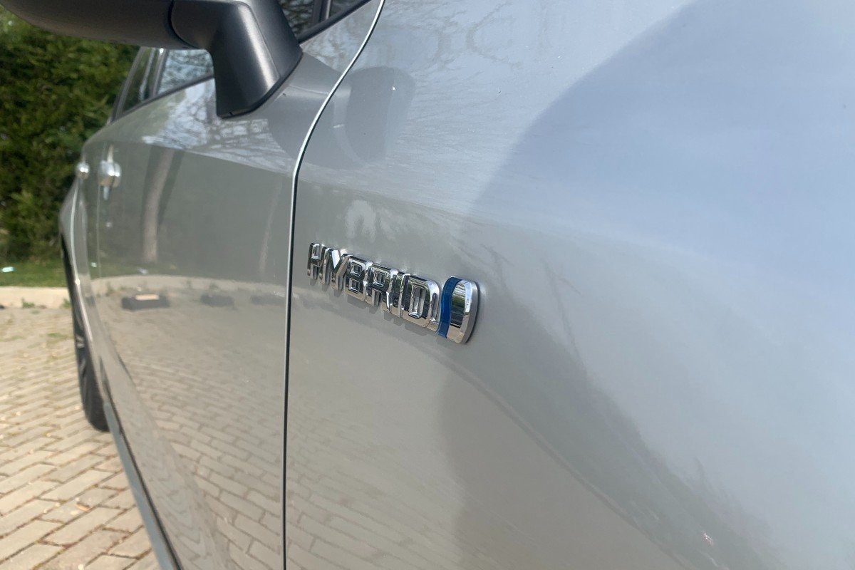 Prueba del Toyota Corolla Touring Sport 125H hybrid: opinión, maletero, precio...