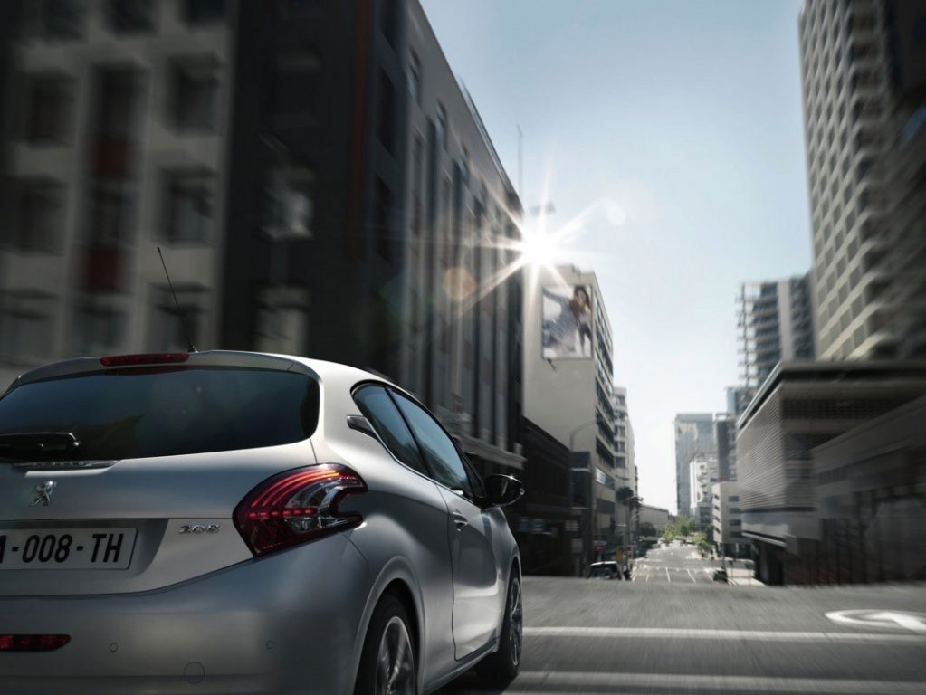 Nuevos Coches: Peugeot 208 Ice Velvet, sólo a través de Internet