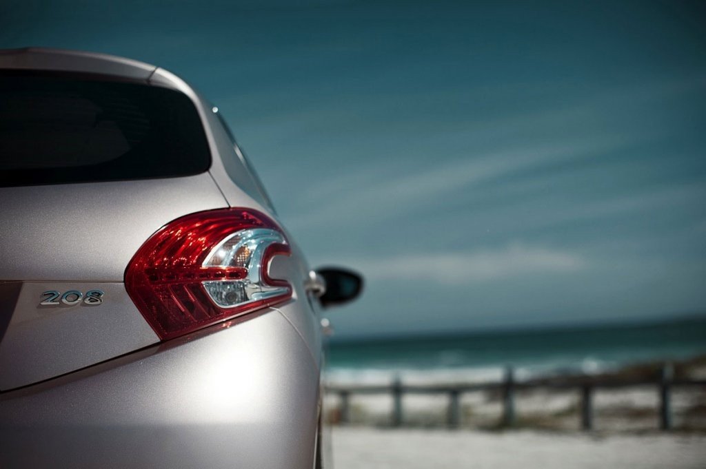 Nuevos Coches: Peugeot 208 Ice Velvet, sólo a través de Internet
