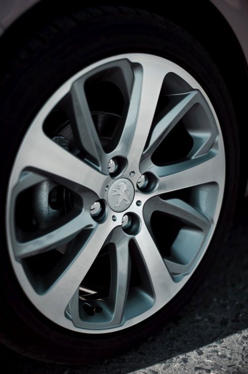 Nuevos Coches: Peugeot 208 Ice Velvet, sólo a través de Internet