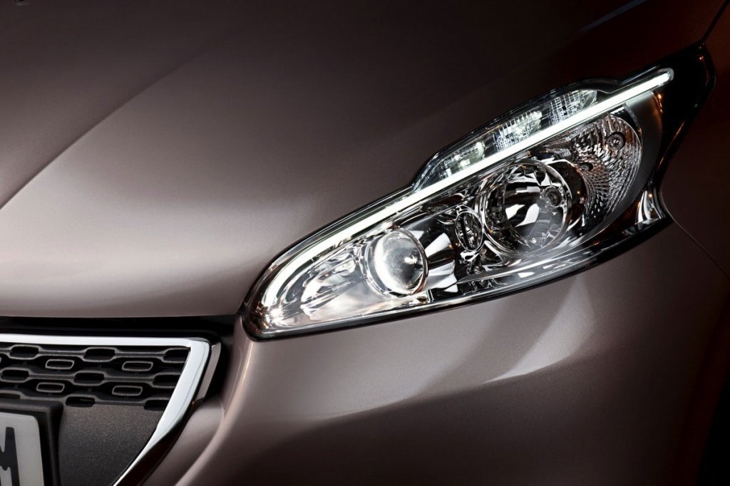 Nuevos Coches: Peugeot 208 Ice Velvet, sólo a través de Internet