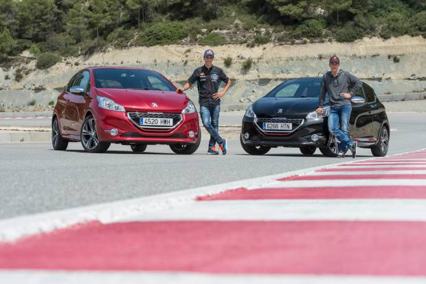 Maverik Viñales y Álex Rins: nuevos embajadores del Peugeot 208 GTI