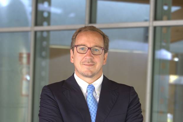 Andrea Carlucci, directivo de Toyota: “Los coches híbridos no desaparecerán en 2035”