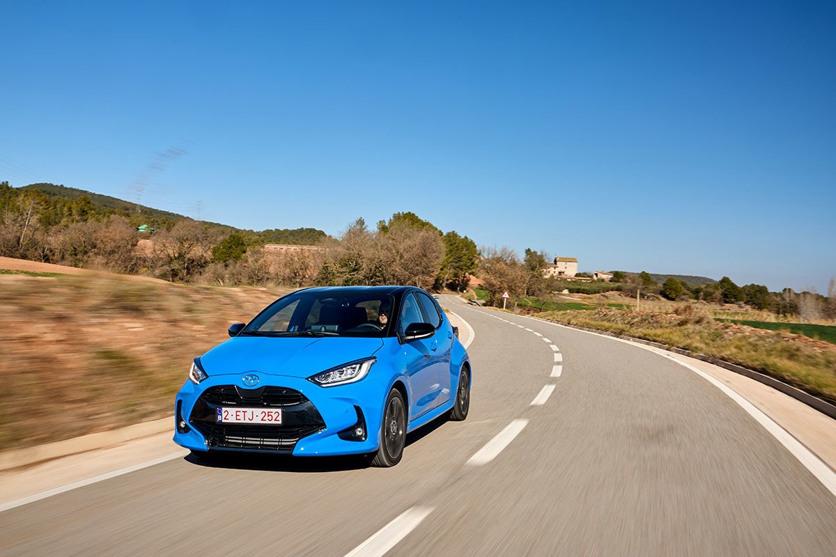 Prueba del nuevo Toyota Yaris: estrenando motor 130H, tecnología y digitalización