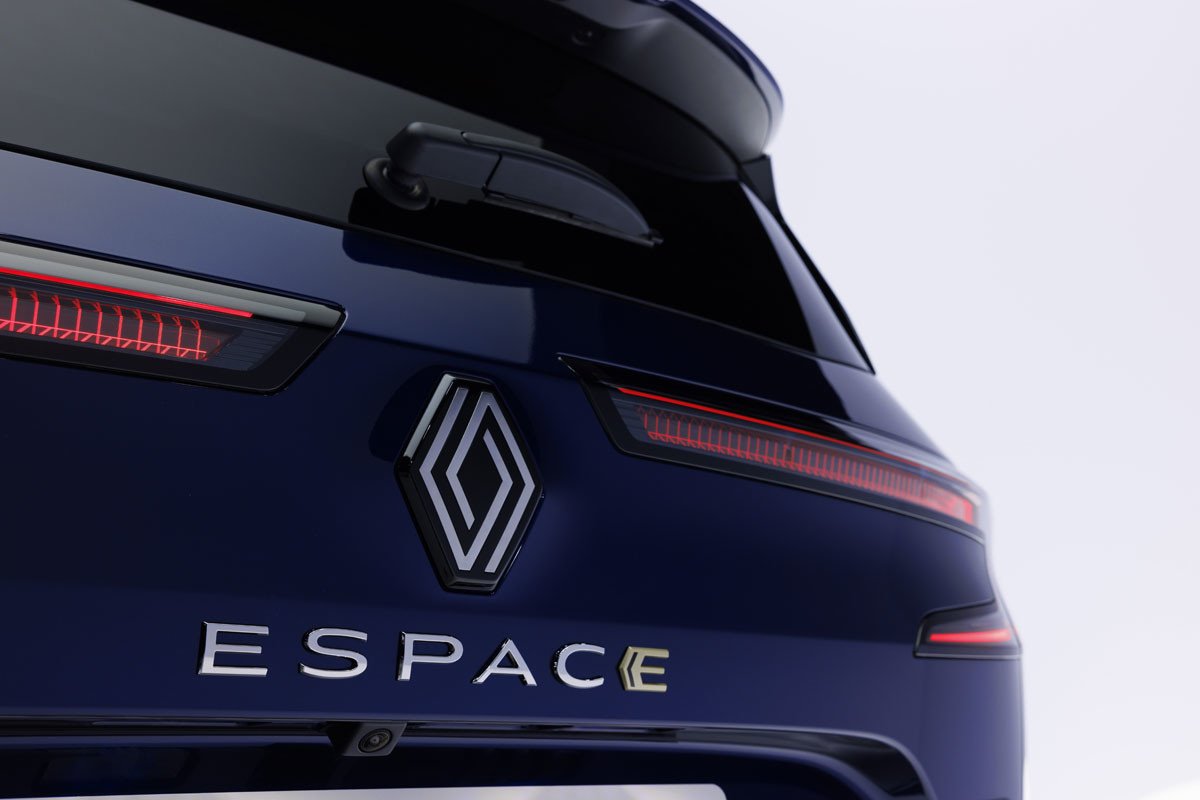 Nuevo Renault Espace: cómo el monovolumen se ha convertido en un SUV de 7 plazas