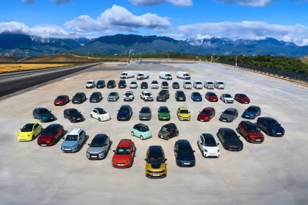 Stellantis despega en el mercado español como líder en las ventas de coches eléctricos