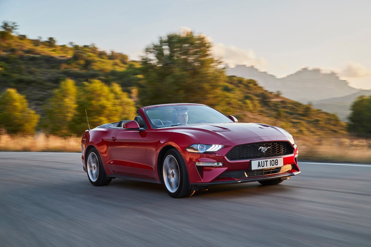 Ford Mustang 2018, cambio de imagen y más potencia