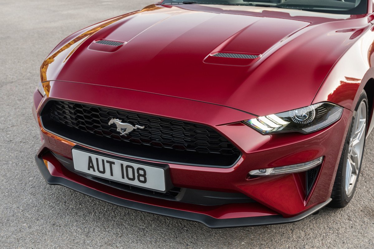Ford Mustang 2018, cambio de imagen y más potencia