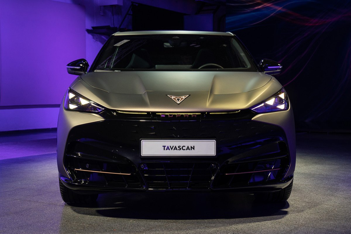 Ya nos hemos montado en el nuevo CUPRA Tavascan: te contamos todas sus curiosidades