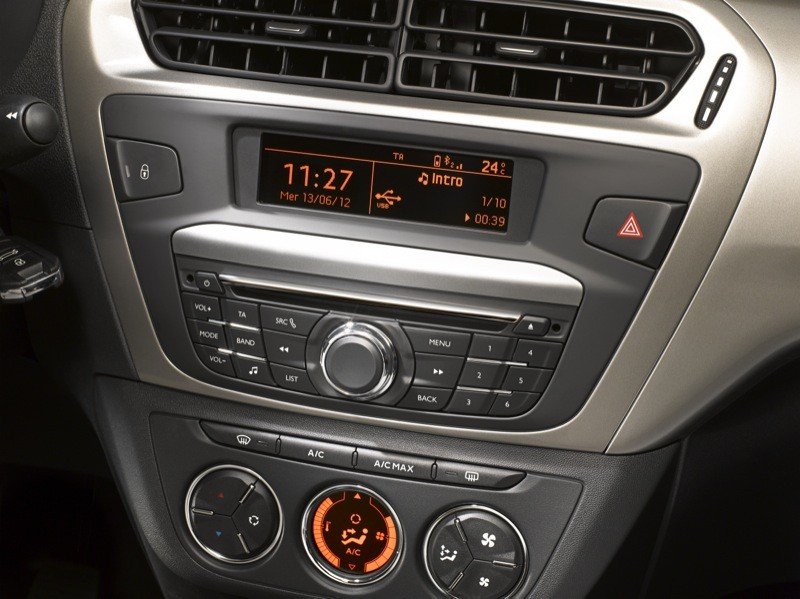 Prueba: Citroën C-Elysée, desde Vigo para todo el mundo