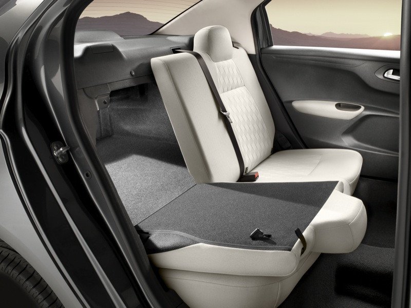 Prueba: Citroën C-Elysée, desde Vigo para todo el mundo