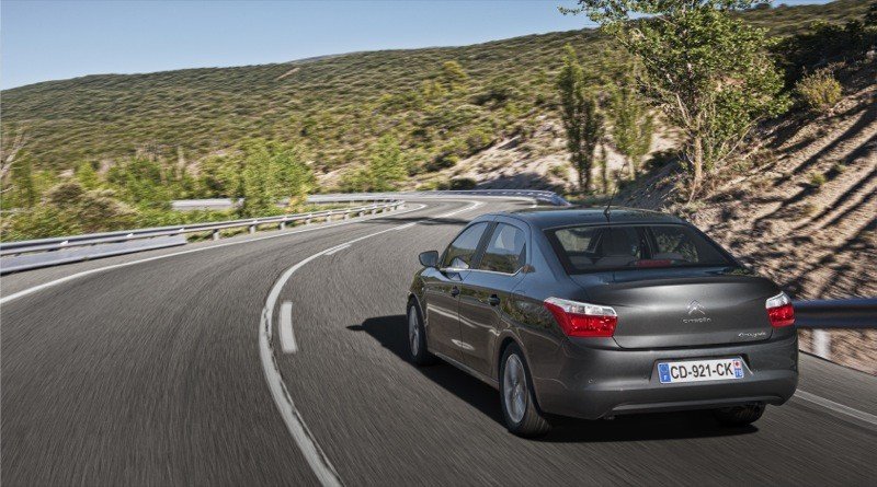 Prueba: Citroën C-Elysée, desde Vigo para todo el mundo