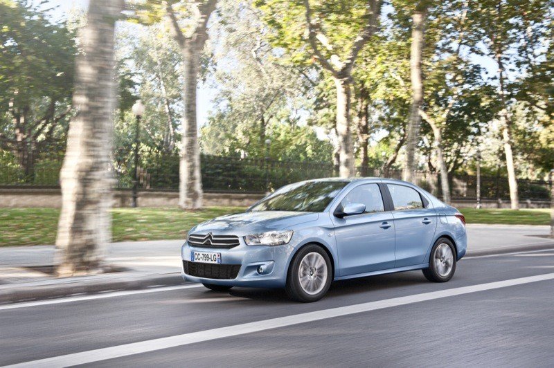 Prueba: Citroën C-Elysée, desde Vigo para todo el mundo