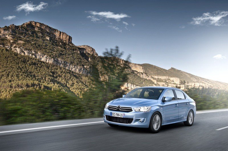 Prueba: Citroën C-Elysée, desde Vigo para todo el mundo