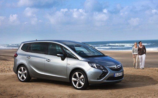Opel Zafira Tourer: primeras fotos oficiales y vídeo del nuevo monovolumen de Opel
