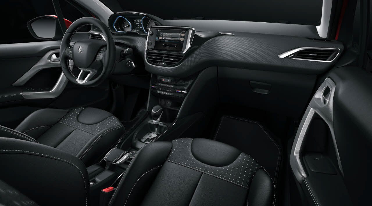 Nuevo Peugeot 2008 2016: cambios estéticos y versión GT Line
