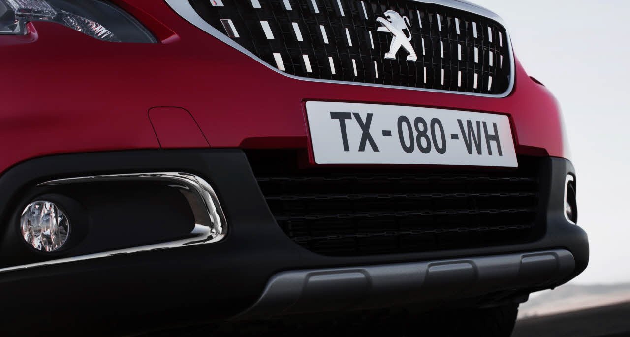 Nuevo Peugeot 2008 2016: cambios estéticos y versión GT Line