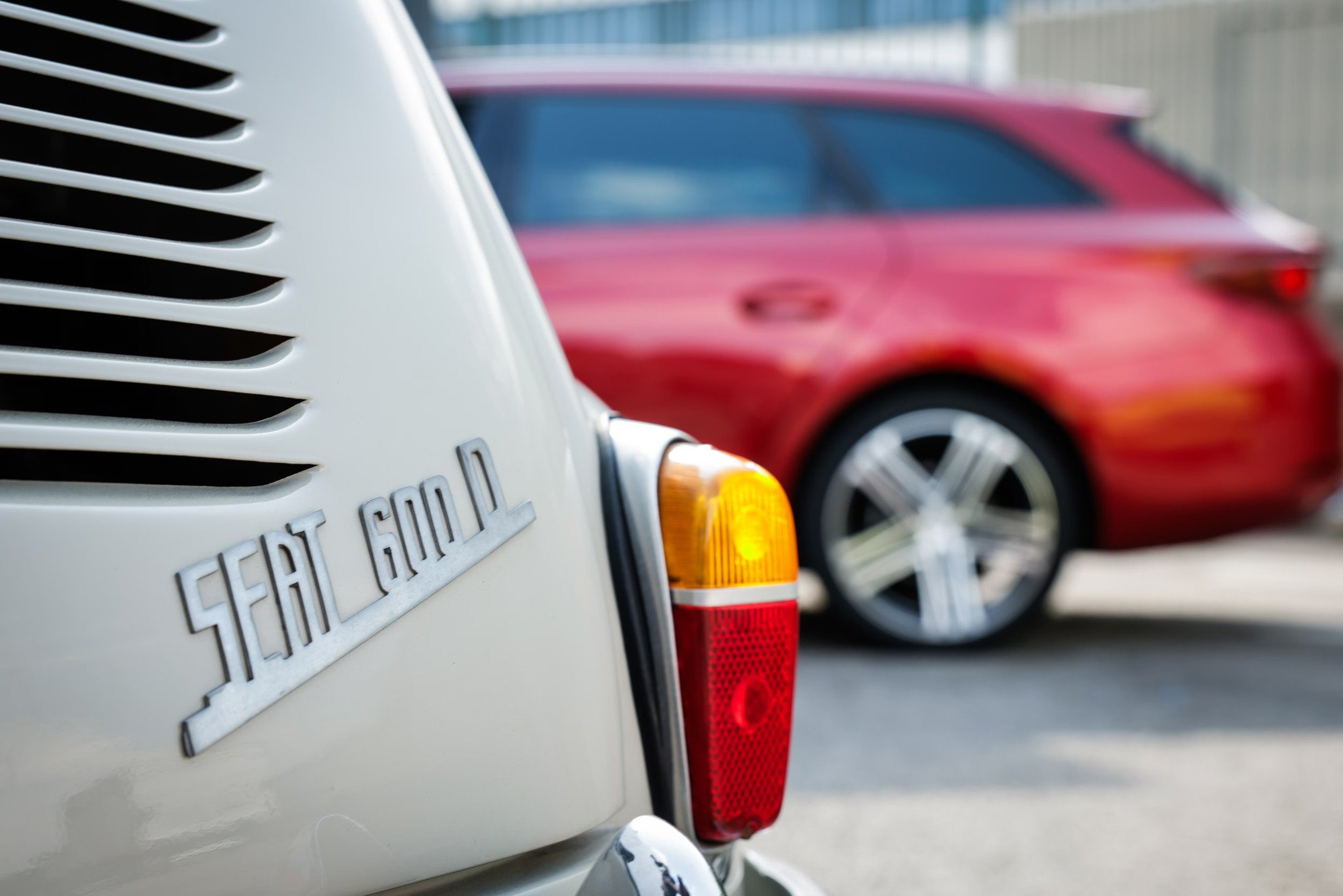 Seat 600 y León e-Hybrid
