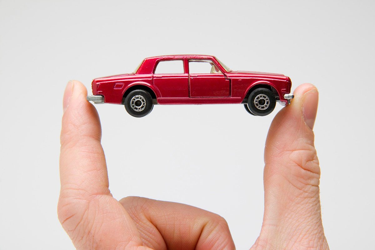 ¿Cómo afecta la crisis de los microchips a los compradores de coches?