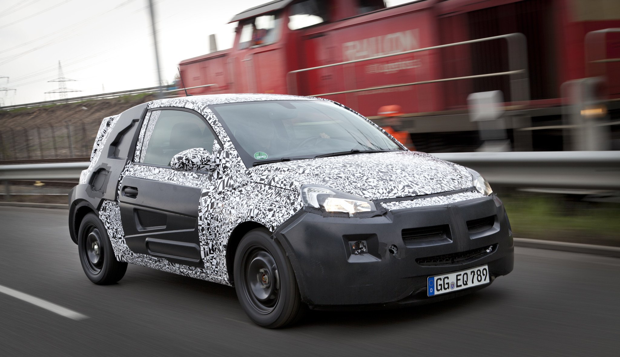 Opel Adam, el nuevo coche pequeño de Opel, para septiembre