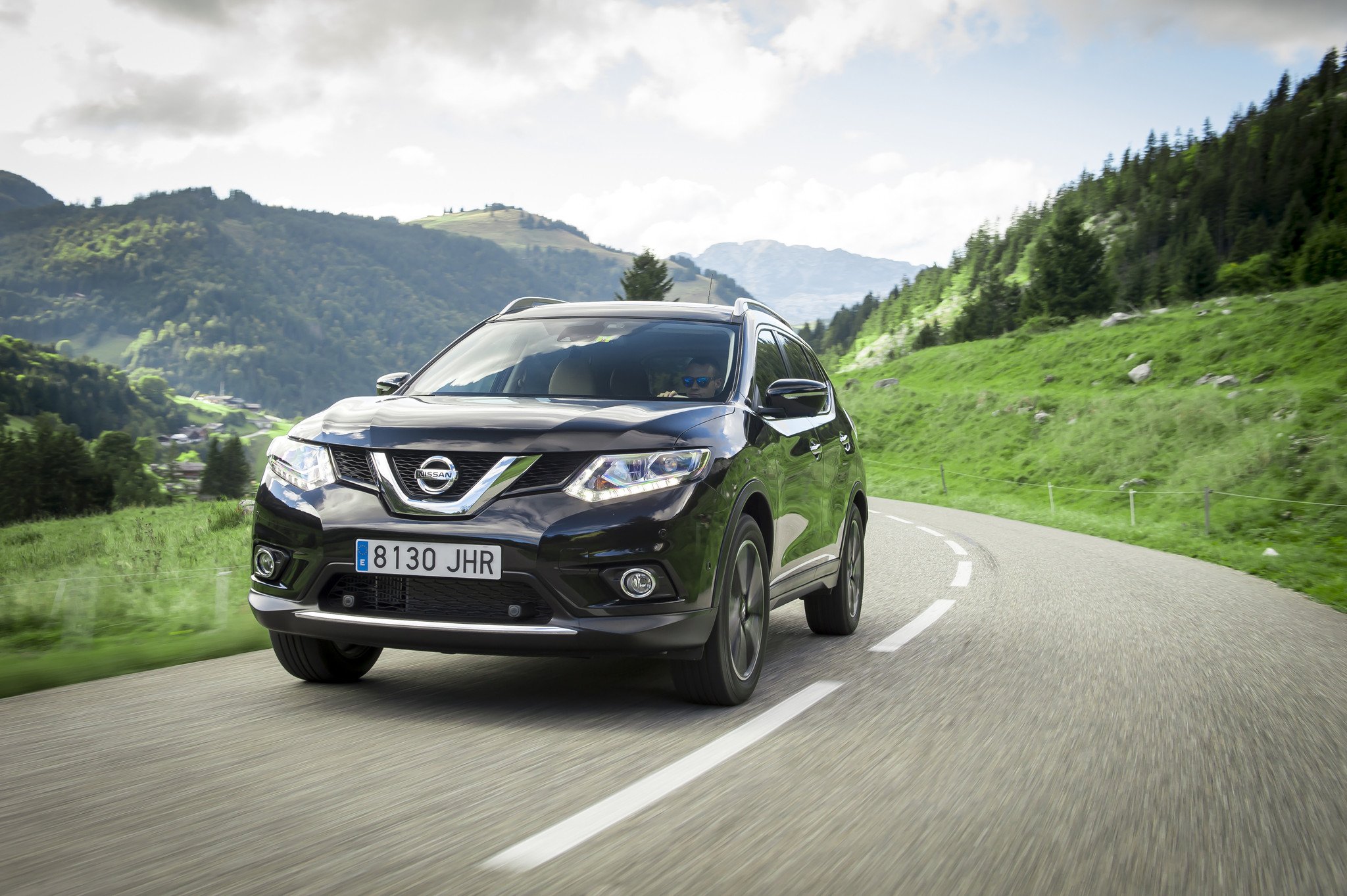 Prueba Nissan X-Trail: ¿Gasolina 1.6 DIG-T o Diésel 1.6 dCi 130 CV?
