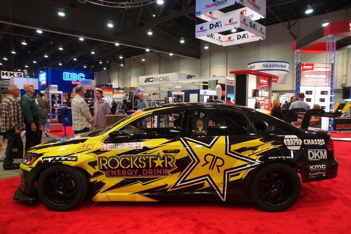 Los mejores coches del SEMA Show 2015