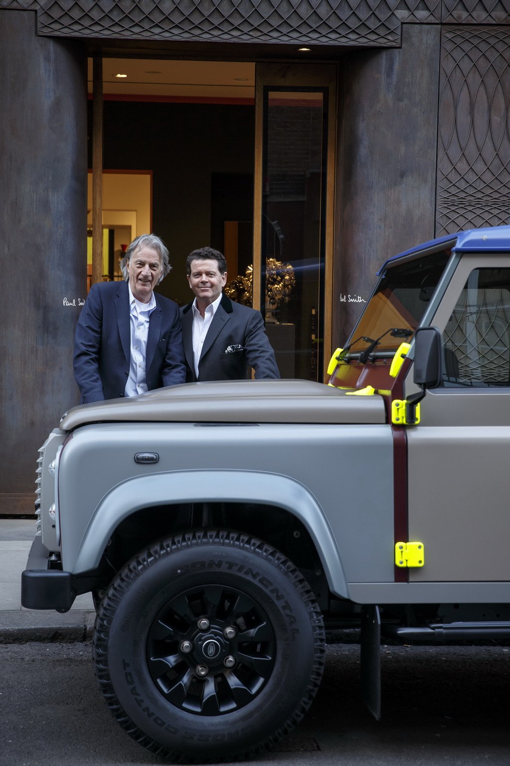 Land Rover Defender edición especial Paul Smith