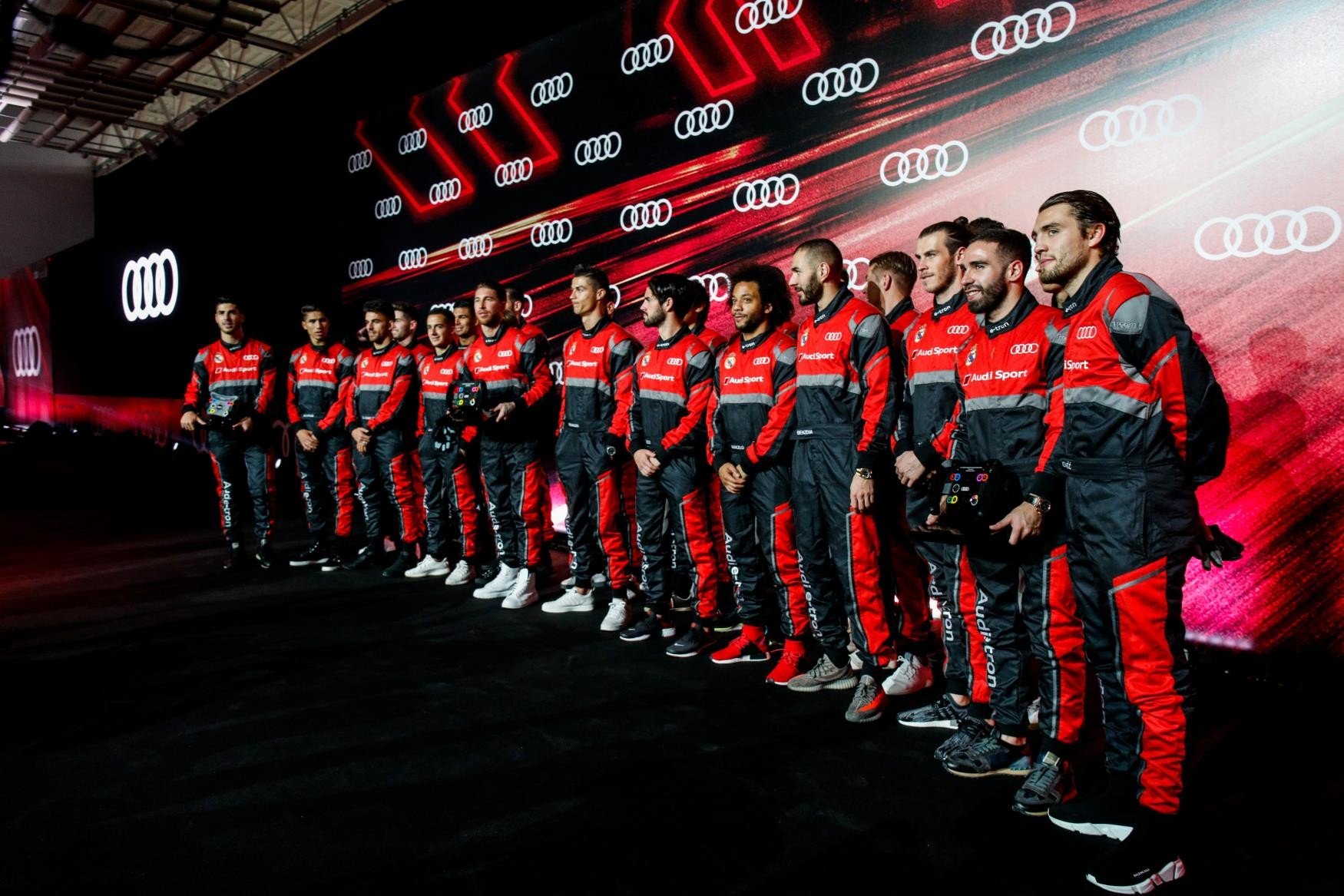 Audi entrega al Real Madrid sus nuevos coches