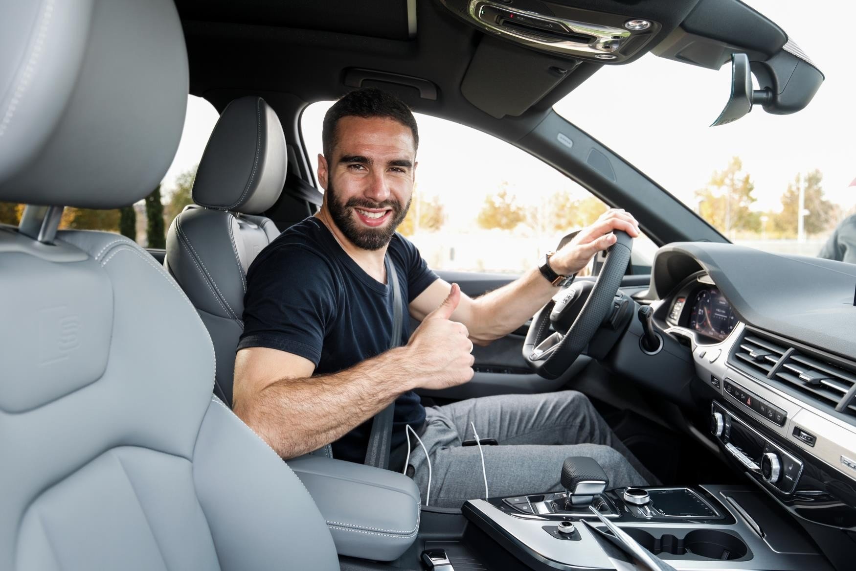 Audi entrega al Real Madrid sus nuevos coches