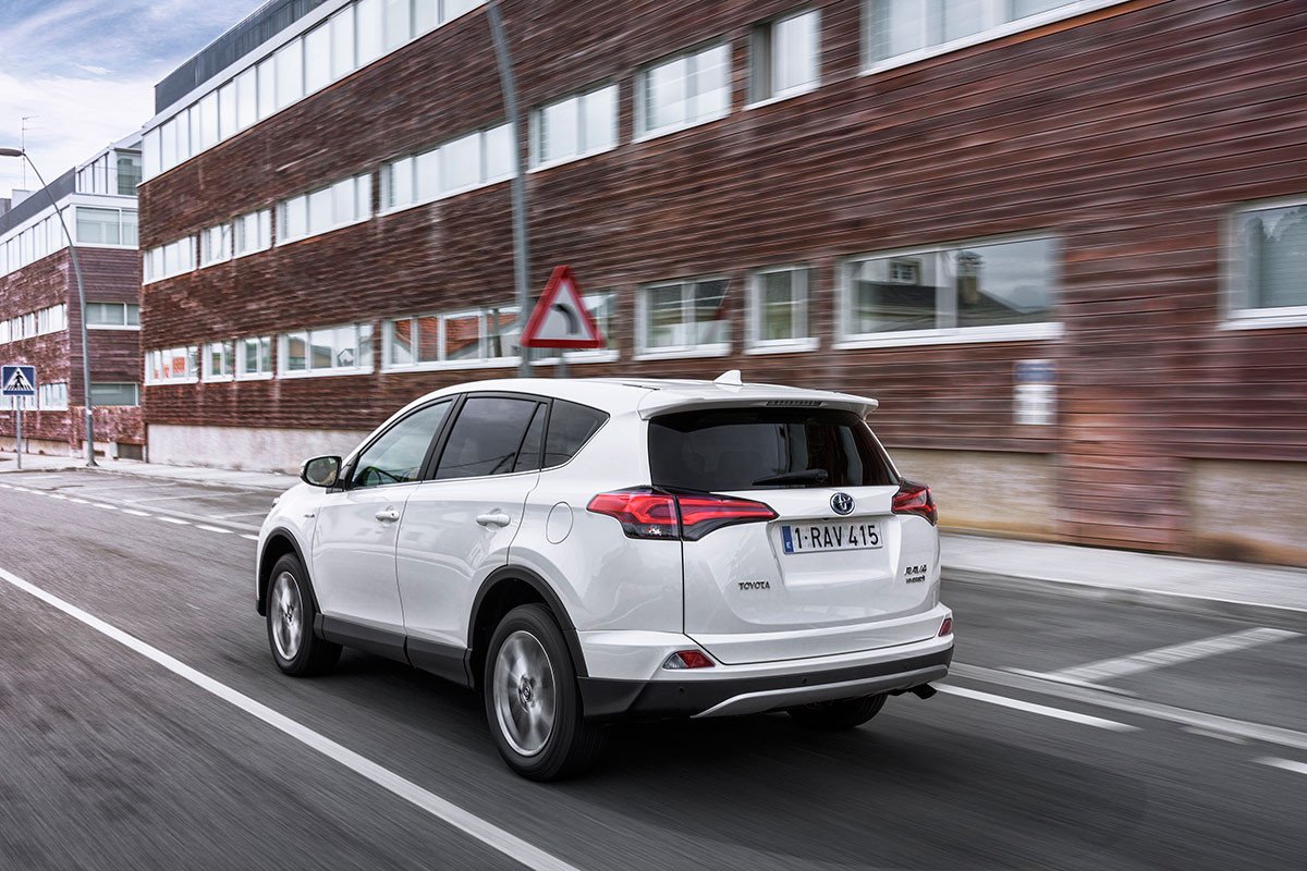 Prueba y opinión Toyota RAV4 Hybrid: desde 29.890 euros Prueba y opinión Toyota RAV4 Hybrid: desde 29.890 euros