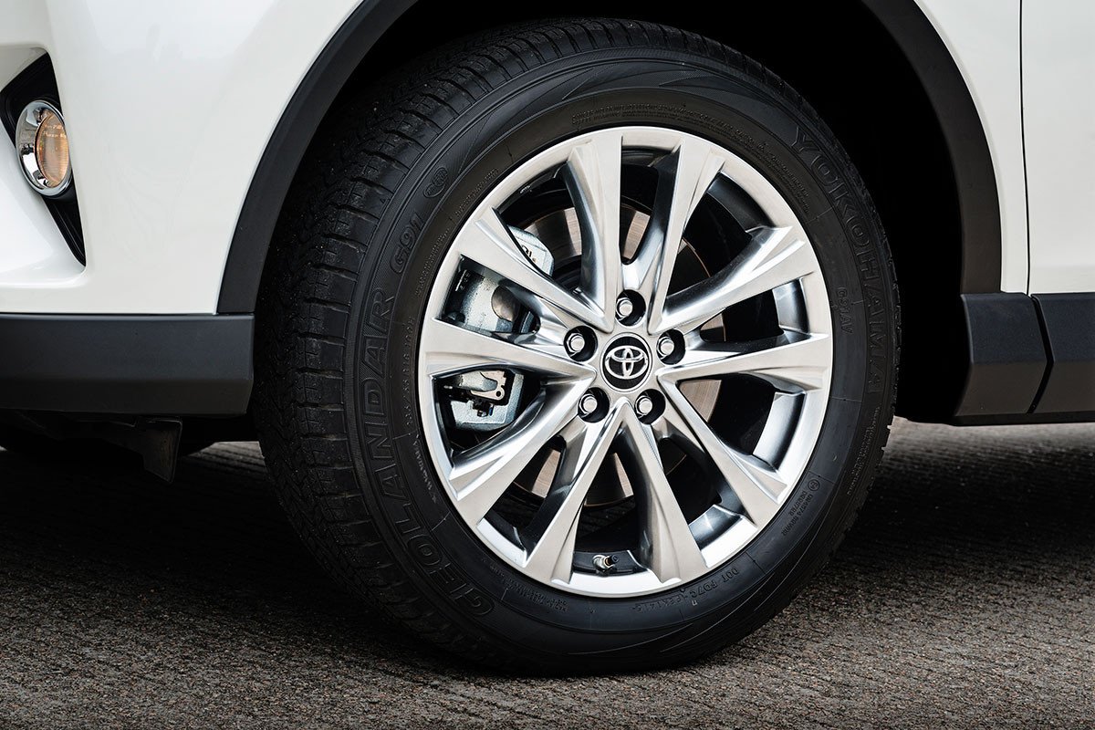 Prueba y opinión Toyota RAV4 Hybrid: desde 29.890 euros Prueba y opinión Toyota RAV4 Hybrid: desde 29.890 euros