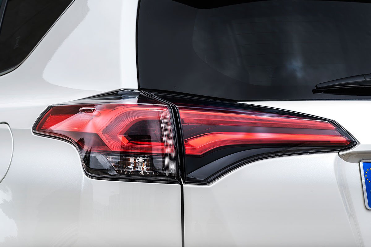 Prueba y opinión Toyota RAV4 Hybrid: desde 29.890 euros Prueba y opinión Toyota RAV4 Hybrid: desde 29.890 euros