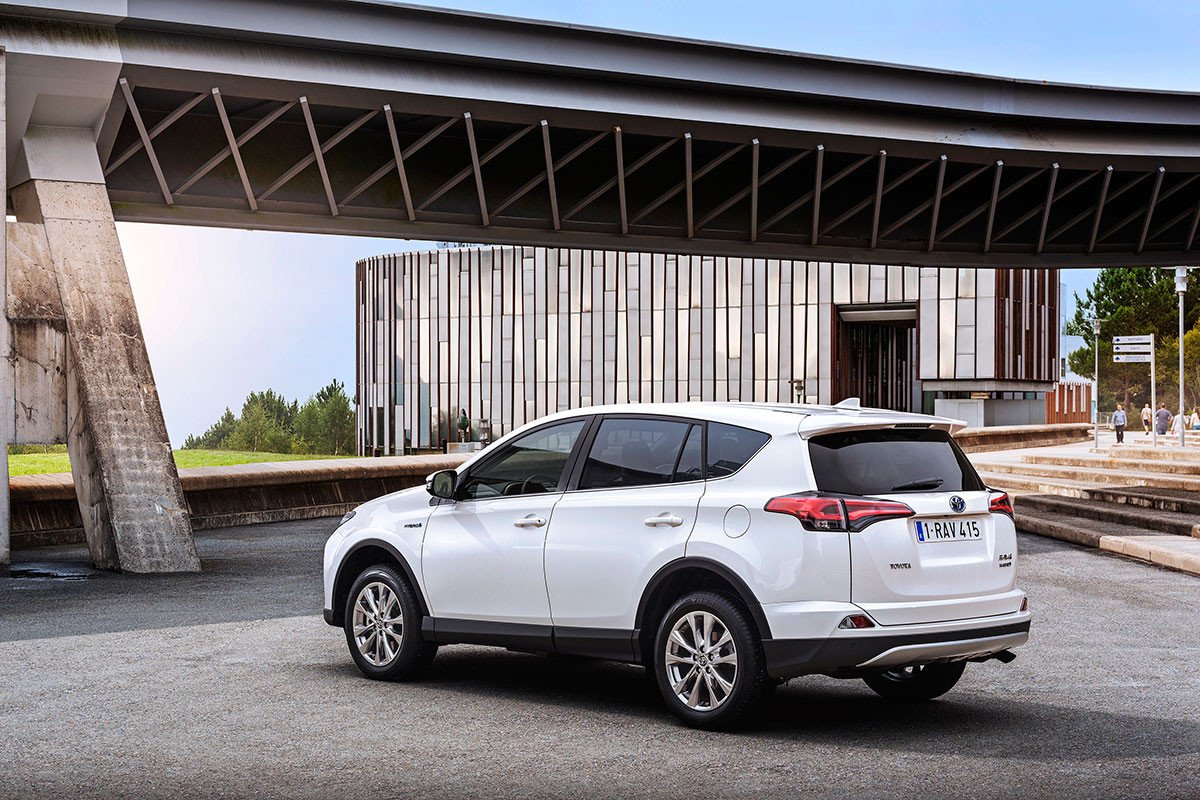 Prueba y opinión Toyota RAV4 Hybrid: desde 29.890 euros Prueba y opinión Toyota RAV4 Hybrid: desde 29.890 euros