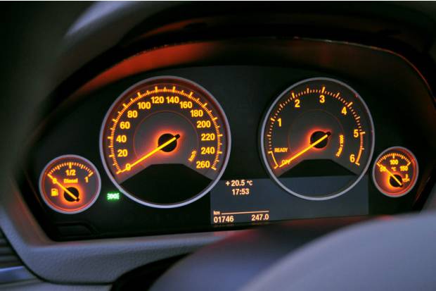 BMW Serie 3 2012: nuevas fotos y fecha de lanzamiento
